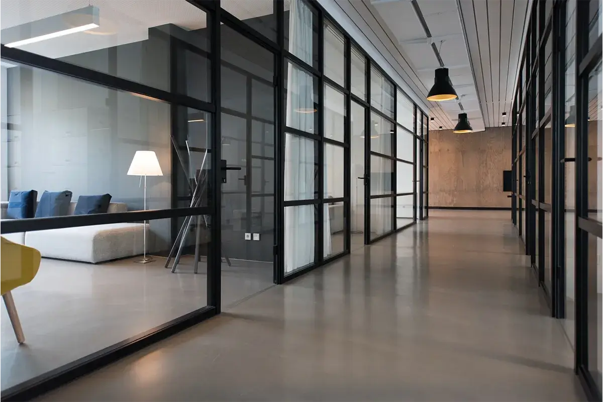 Pellicole-Dinamiche-LCD-Innovazione-e-Adattabilita-su-Misura-ddesign-firenze